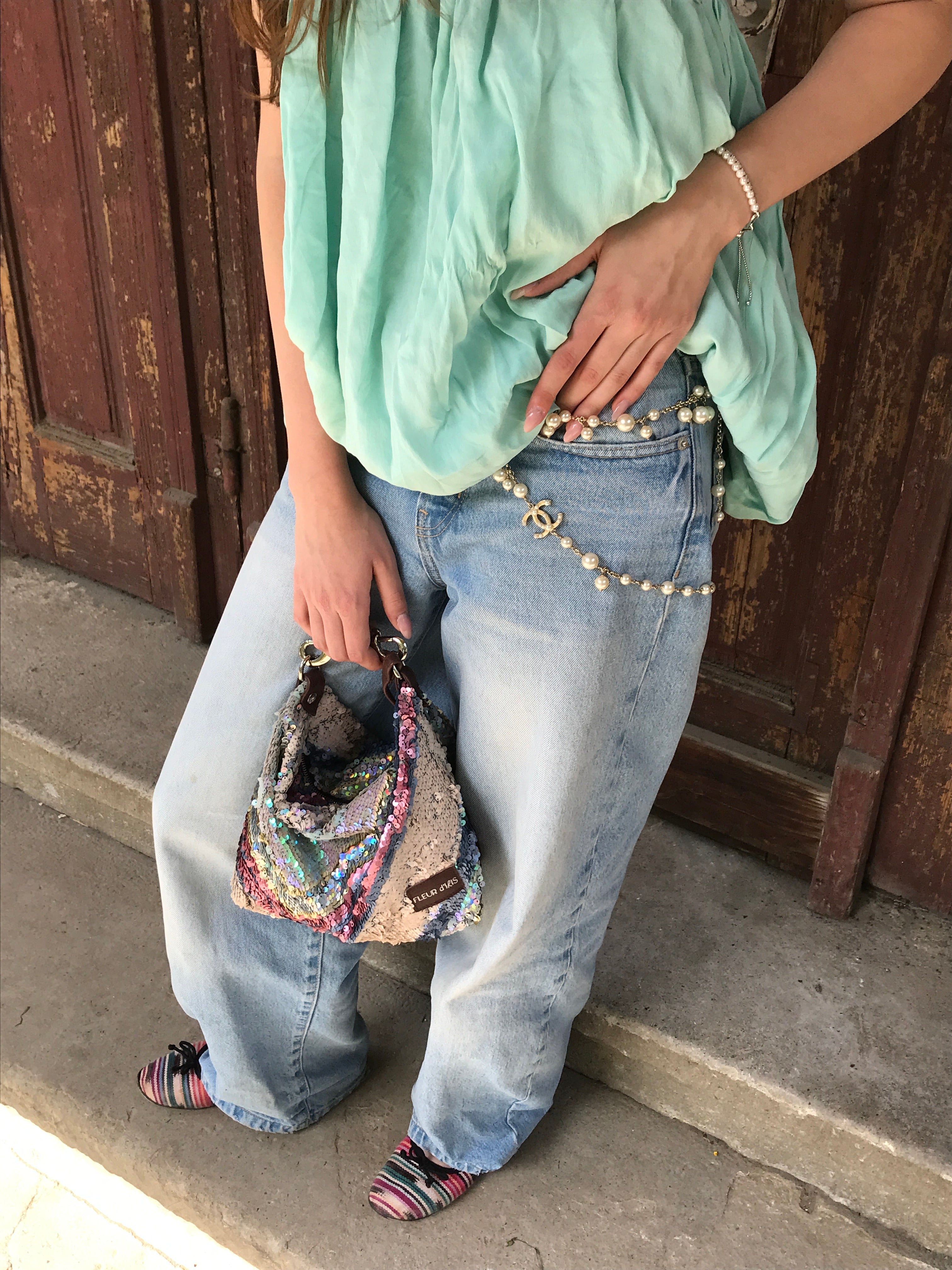 WILDFLOWER LEATHER STRAP BAG