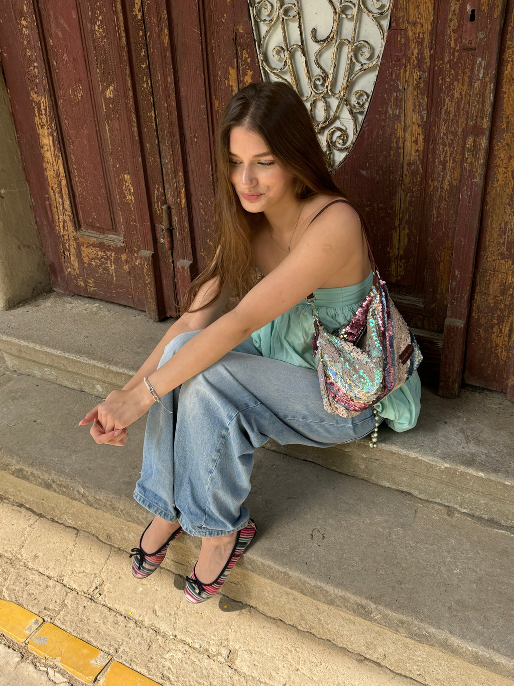 WILDFLOWER LEATHER STRAP BAG