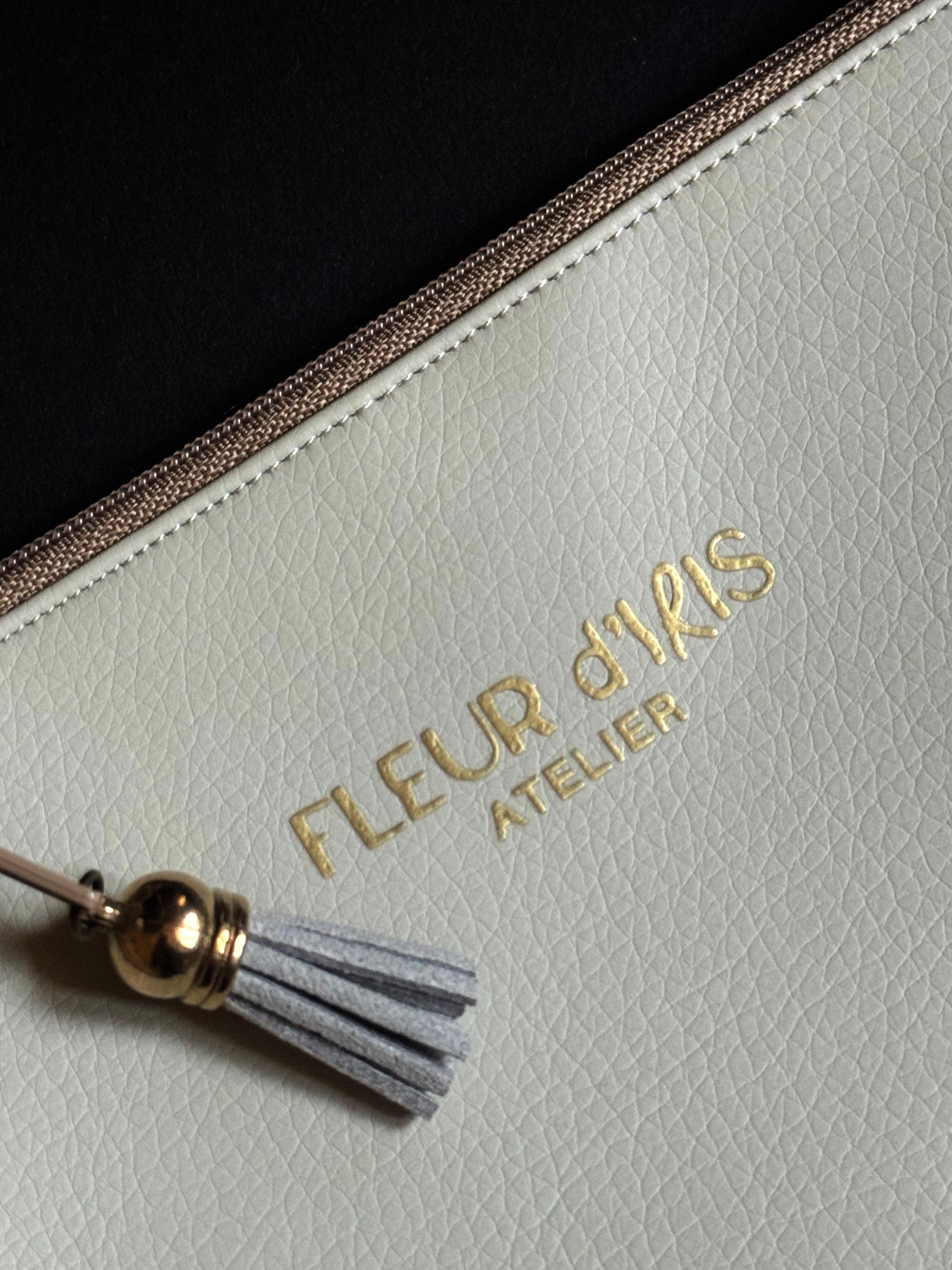 GO-TO ZIP POUCH