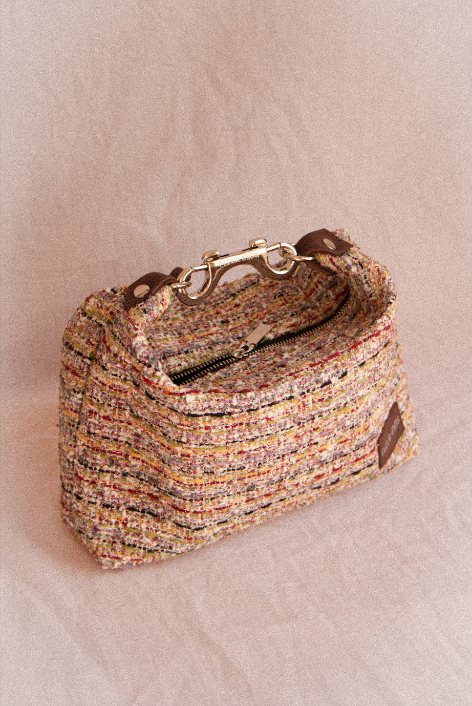 AUTOMNE LEATHER_STRAP_BAG_02